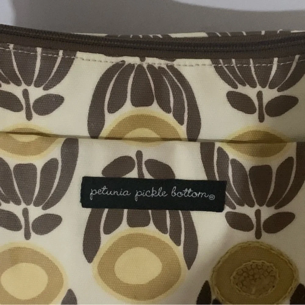 Petunia Pickle Bottom Touring Tote Sunlit Stockholm Diaper Baby Bag